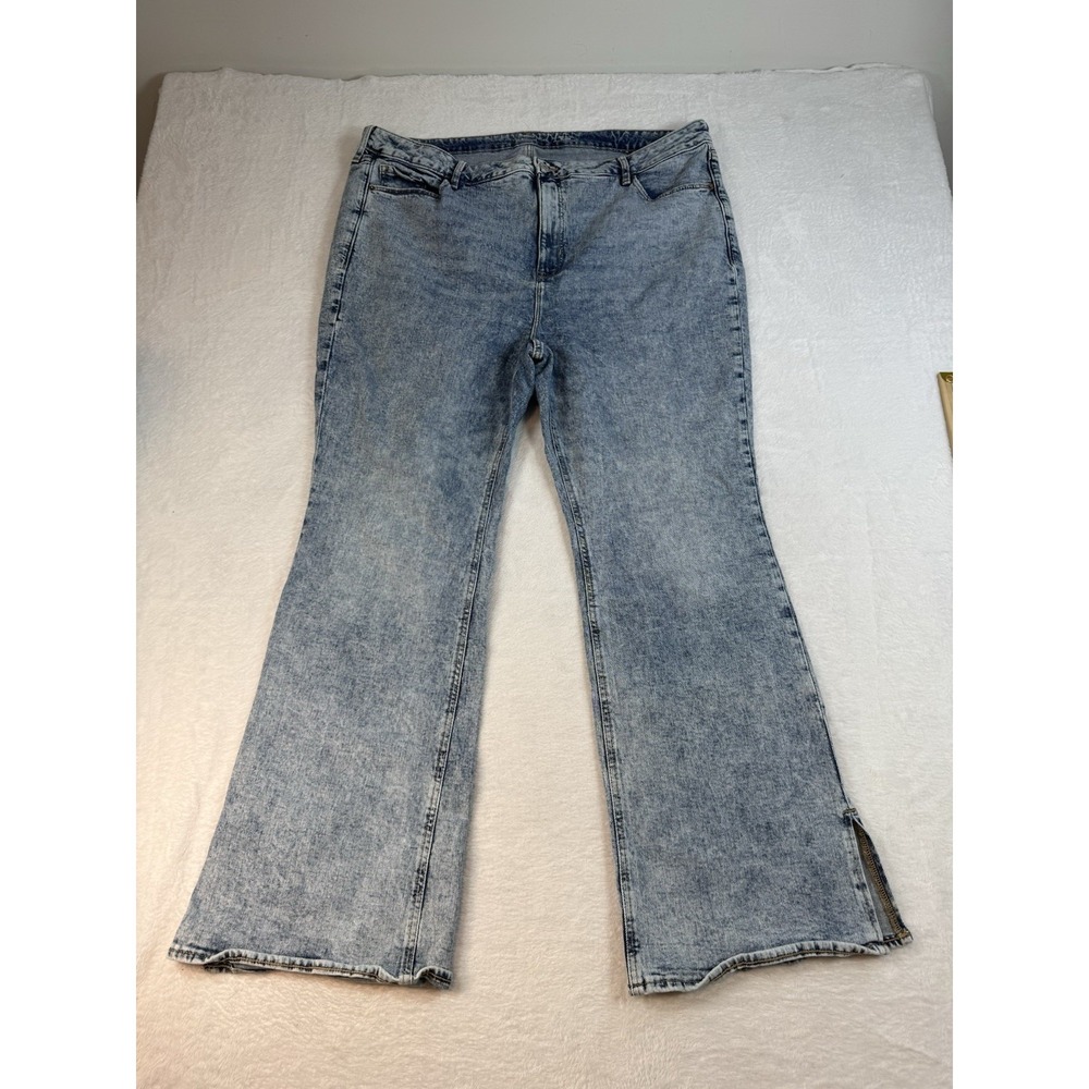 Old Navy Women's‎ Higher High Rise Flare Jeans Size 22